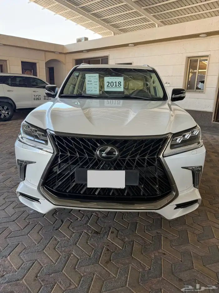 لكزس LX570 موديل 2018 1