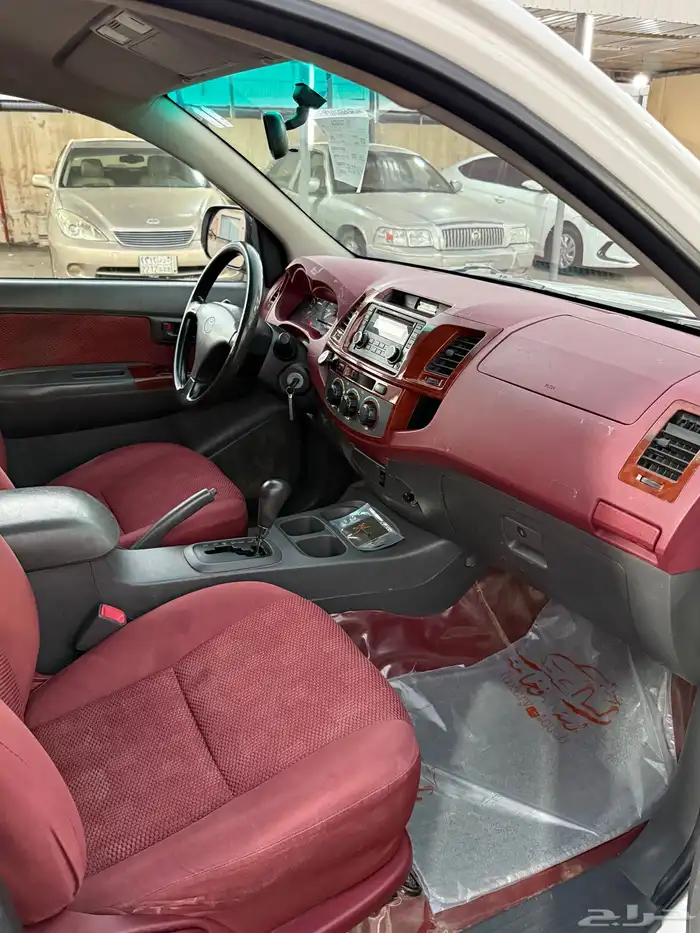 للبيع تويوتا هايلوكس 2012 فل كامل اتوماتيك 15