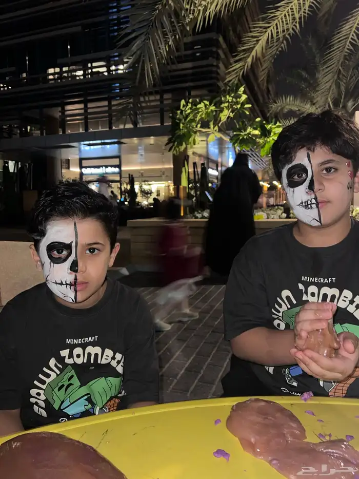 مهرجين مقدم حفل رسامة لاعب خفه لاعب سرك عملاق سماعات 3