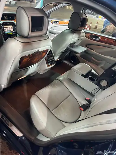 جاكوار اكس جي 2009 index