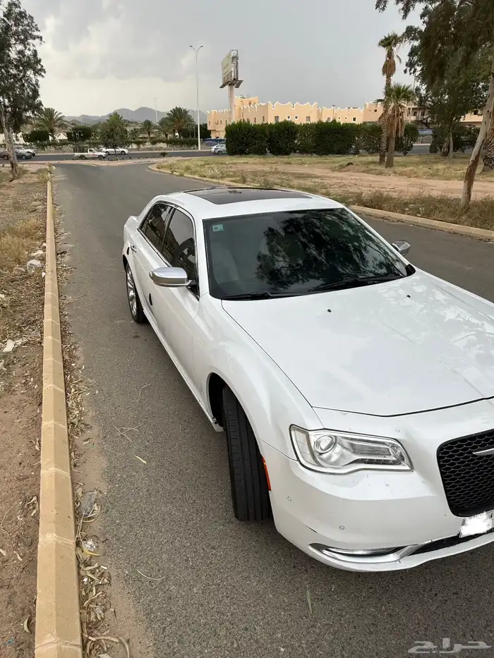 كلايسلر 2016 هيمي 5.7 نظيف جدا 12