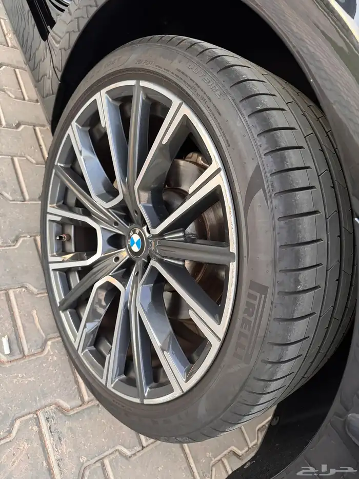 بي ام دبليو 2022 الفئة السابعة 730 M Kit 15