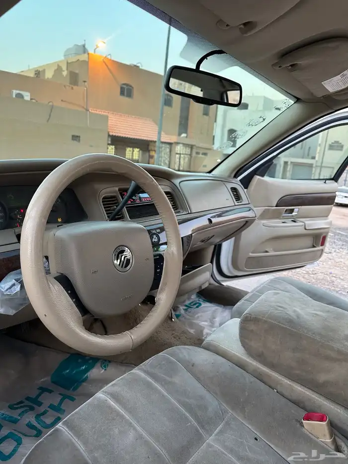 فورد جراند ماركيز 2010 قمة النظافة 23