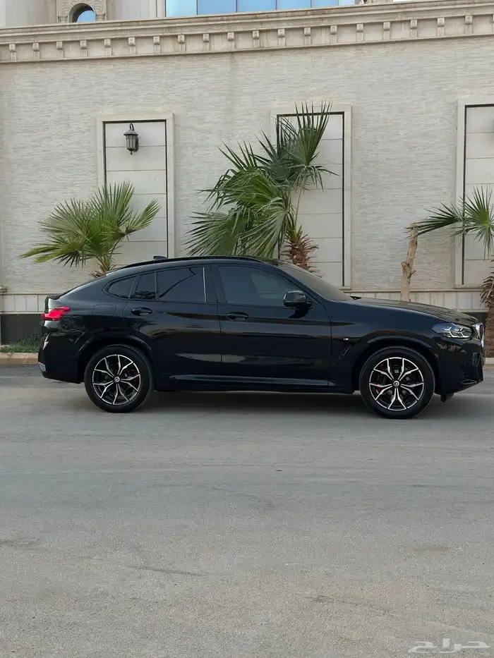 بي ام اكس 4 2023 ضمان وصيانه 5