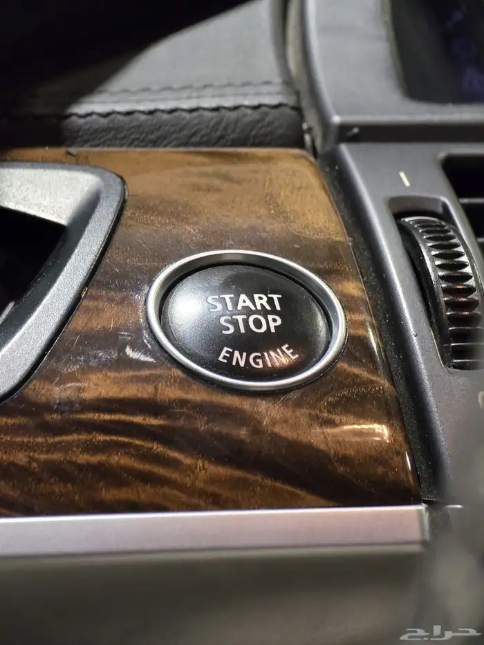 بي ام دبليو X6 موديل 2011 بحالة ممتازة 18