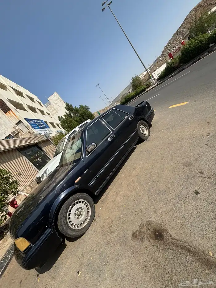 سيارة نيسان سيدرك للبيع تشليح فقط 1