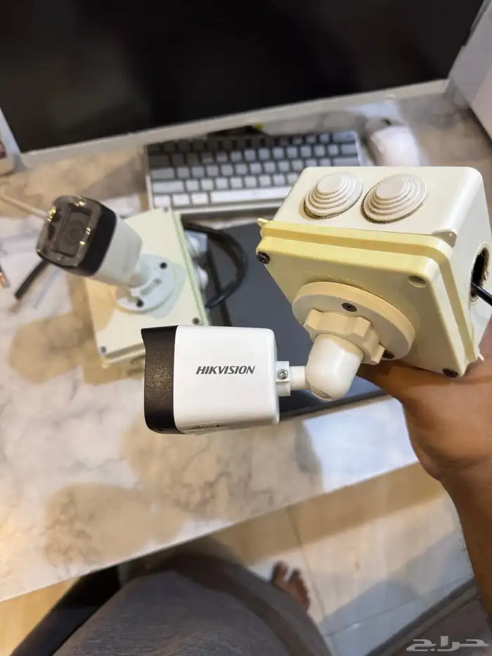 كاميرات مراقبة 2