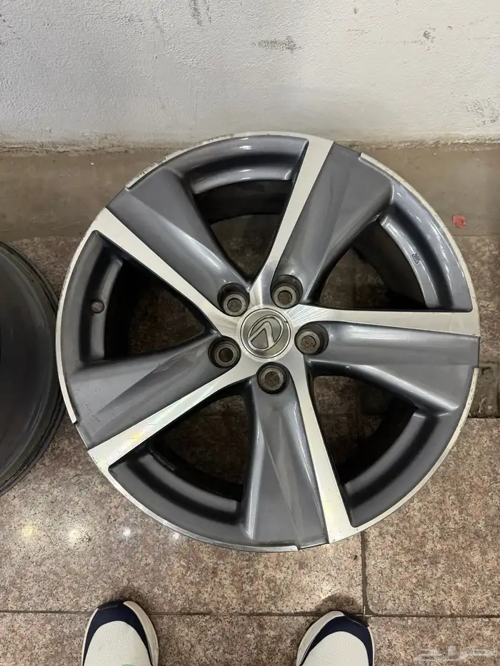 جنوط لكزس Gs f 2017 2