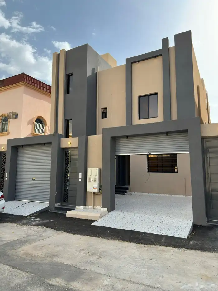 للبيع روفات باسعار تبدا من 650 الي 780 الف بالخميس 2