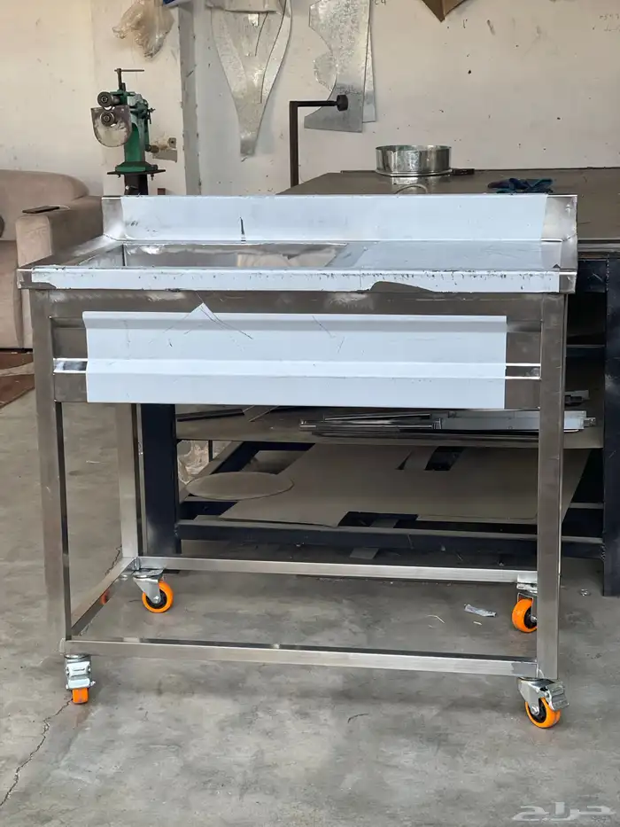 تجهيزات و معدات المطابخ والمطاعم 0