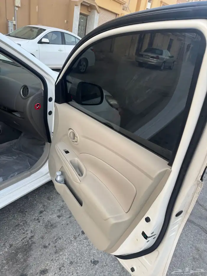 نيسان صني 42