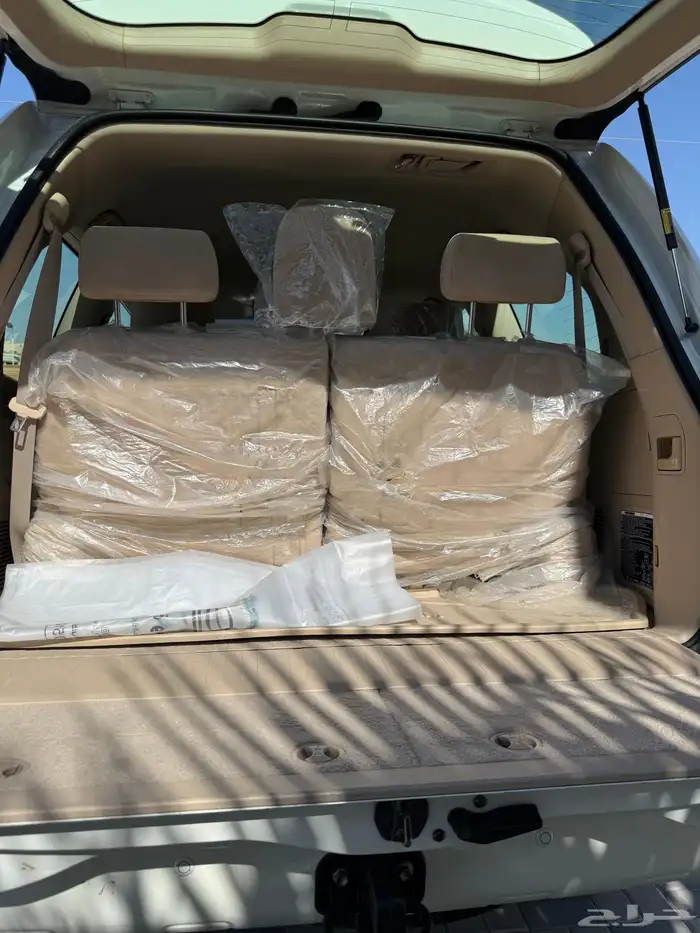 لاندكروزر GXR3 V8 ستيني ( نظيف ) 35