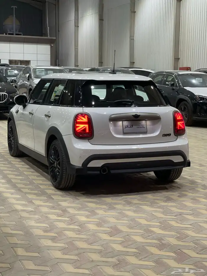 ميني كوبر مواصفات خاصه 24 ضمان وصيانه مجانيه 2