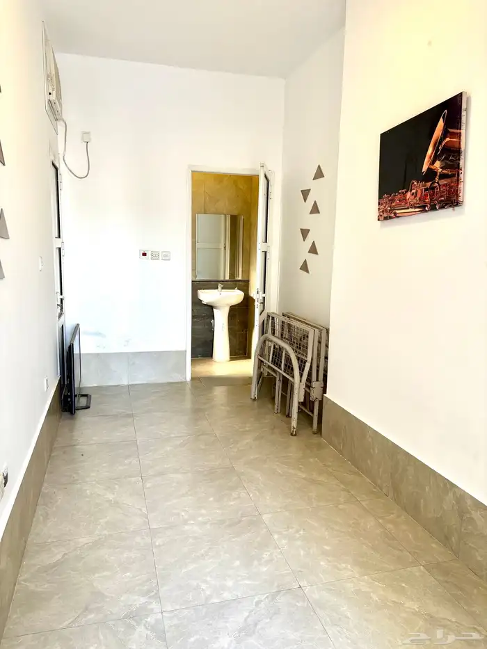 غرفة للإيجار 4