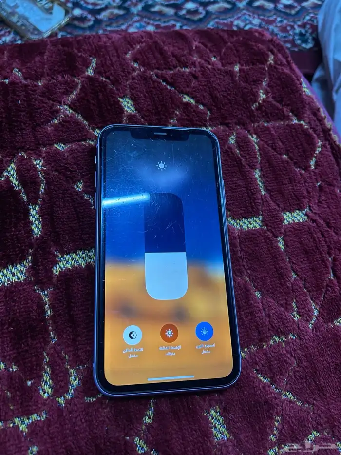 اعرض لكم ايفون11عادي نضيف منوة المستخدم نسبة البطاريه 74 5