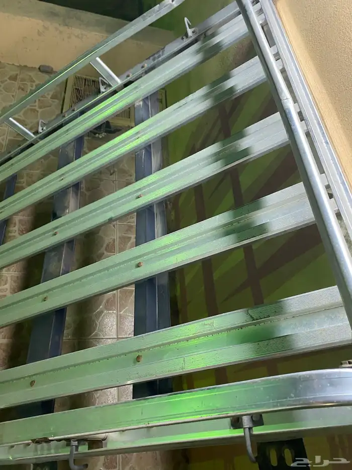 شد جيب صالون استيل نظيف وعلى الشرط 0