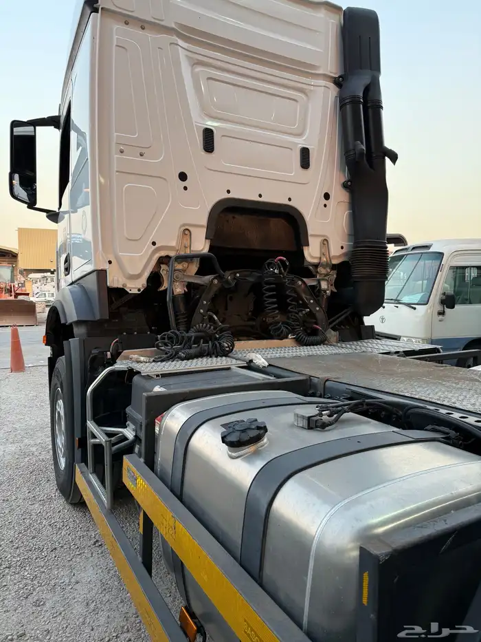 مرسيدس راس تريلة 2023 جفالي 4