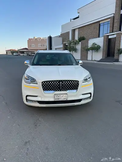 لينكون افياتور بريزيدنشيال 2022 index