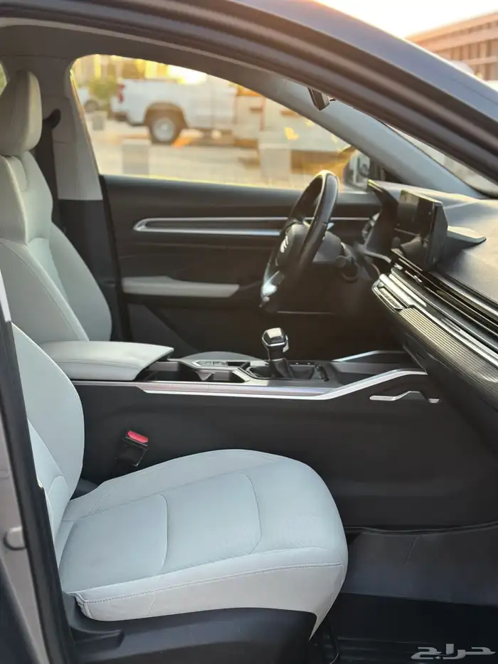 جيلي امجراند 2024 9