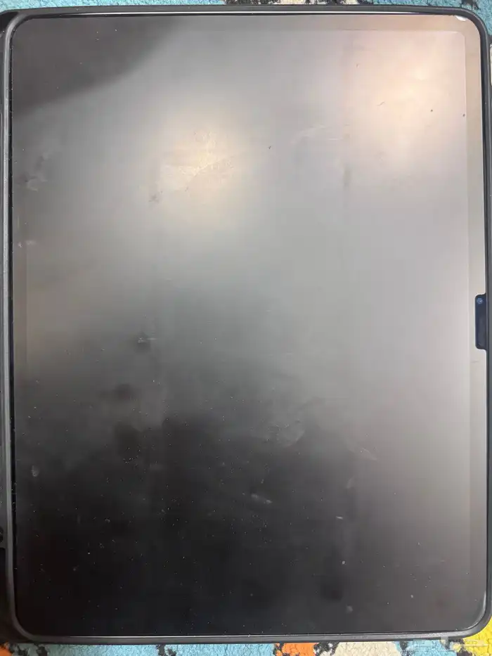 ايباد 13 انش 128 قيقا 0