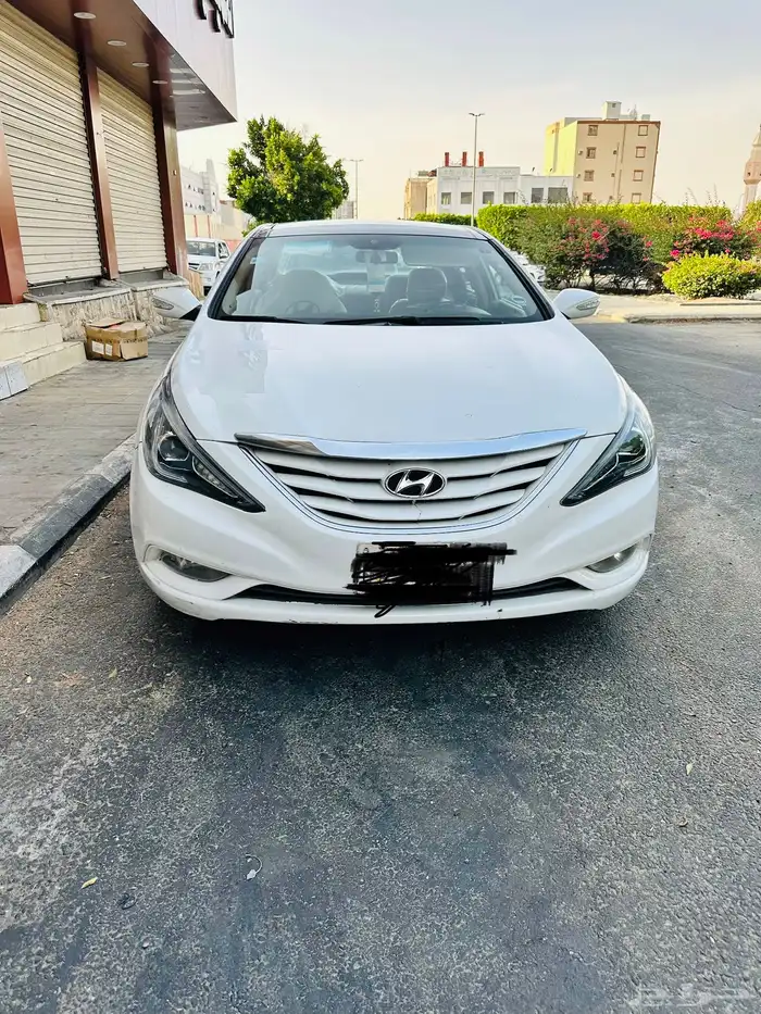 سوناتا 2012 نظيفه عالشرط ماتشكو من شي على الفحص 0