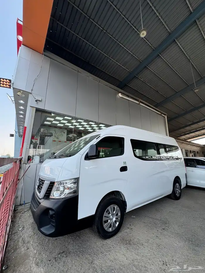 باص نيسان ركاب للبيع 9