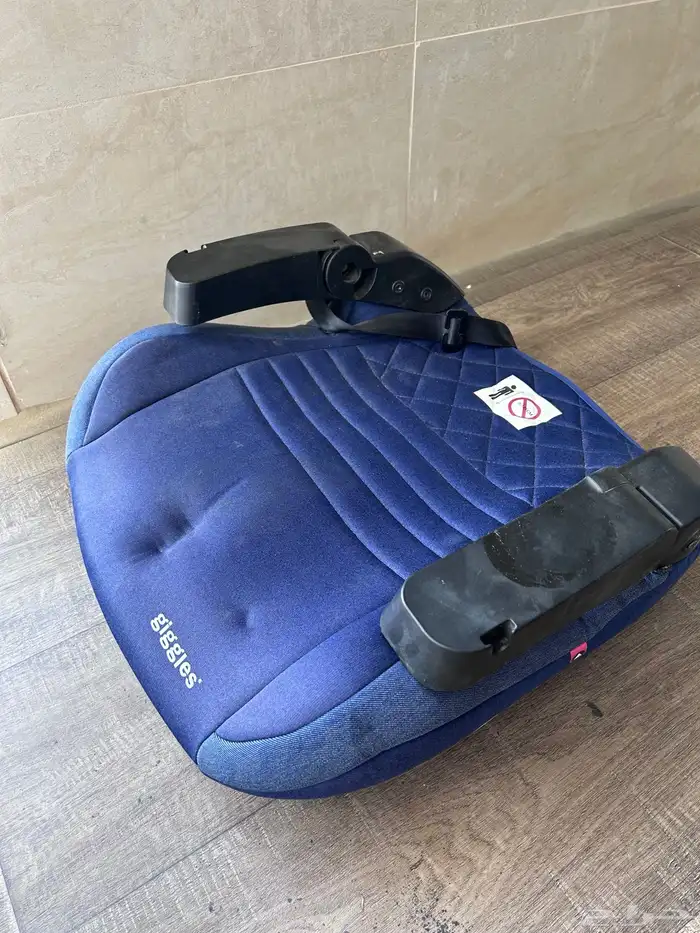 كرسي سيارة للاطفال بعمر فوق 6 سنوات   تخزين للسياره 0