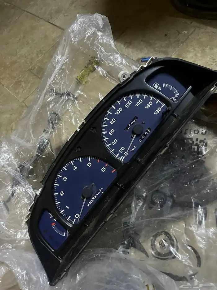 للبيع طبلون هايلوكس 98 الى2005 2