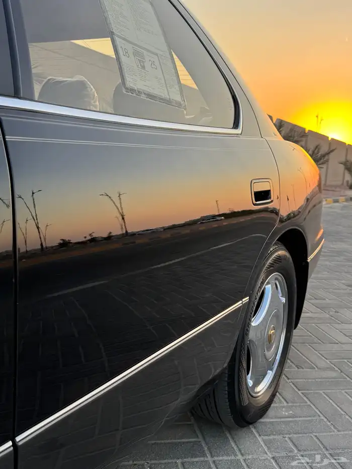 للبيع لكزس مديل 99 28