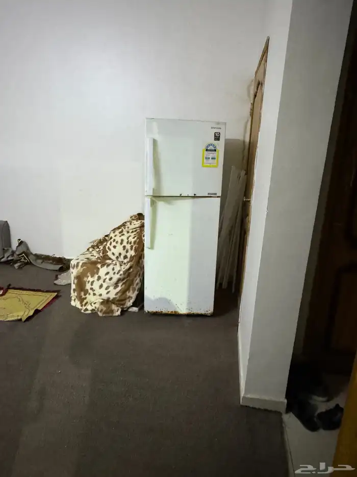للبيع ثلاجه 1