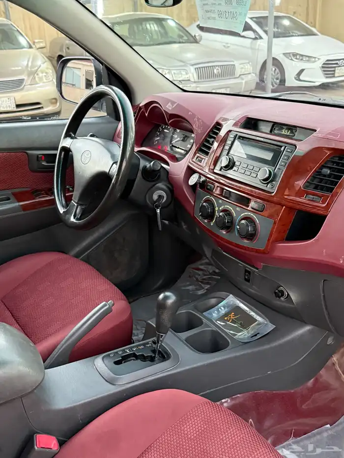 للبيع تويوتا هايلوكس 2012 فل كامل اتوماتيك 16