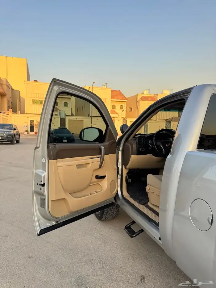 سلفرادو 2010 V8 Z71 دبل 8