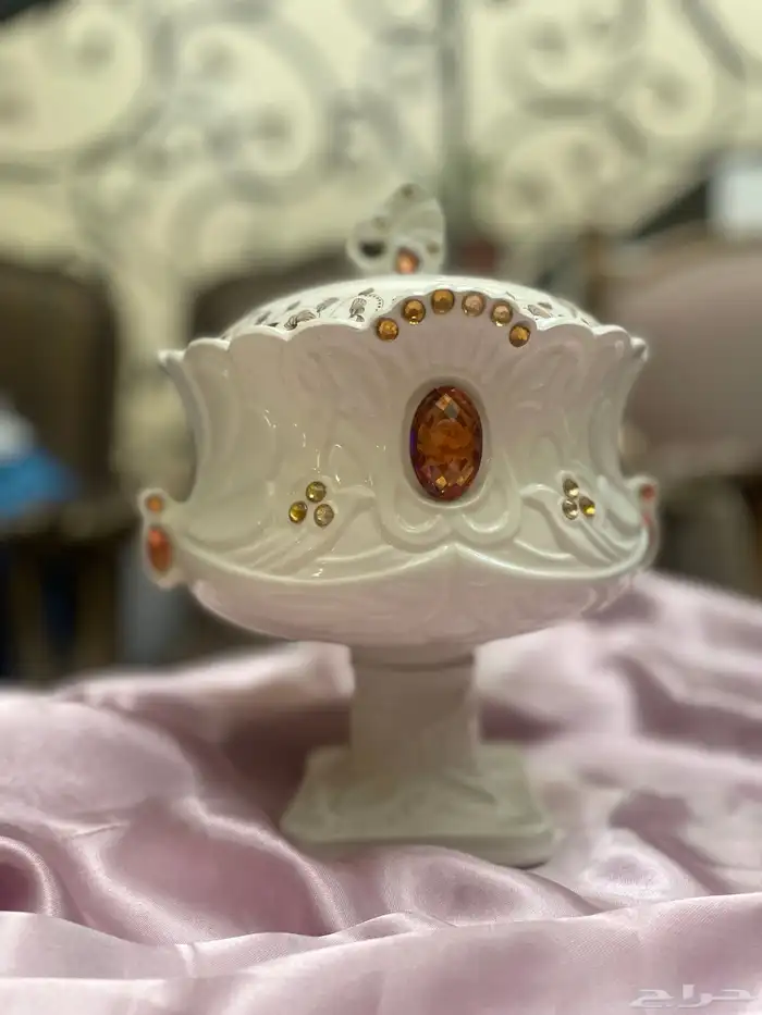 وعاء كلاسيكي Classical Tureen 3