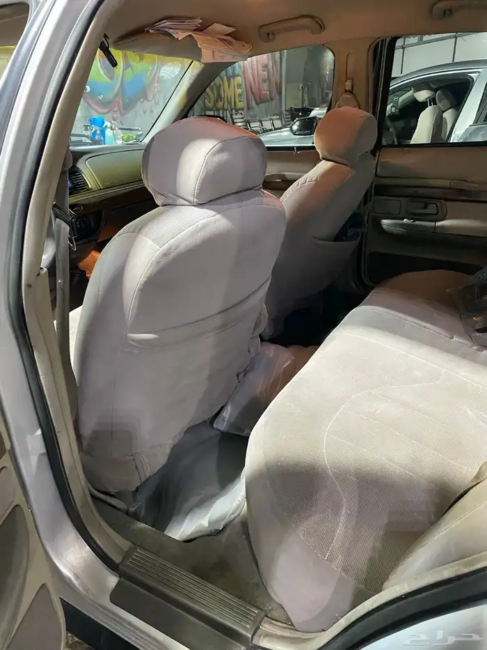 للبيع فورد ماركيز موديل 1998 12