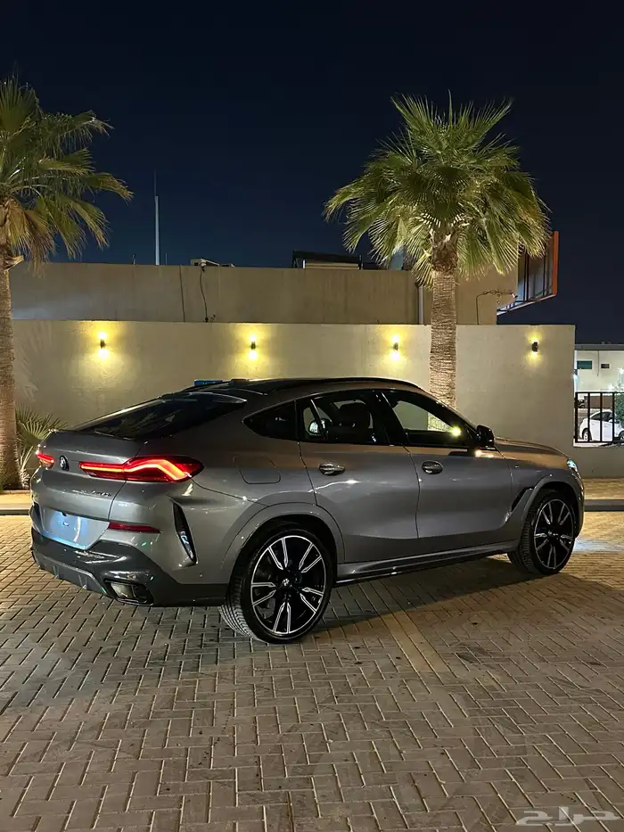 بي ام دبليو X6 2024 مستخدم 15