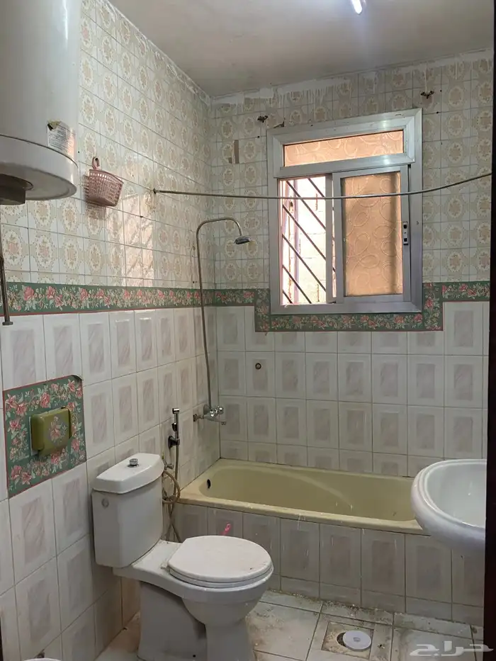 شقة عوائل للإيجار 4