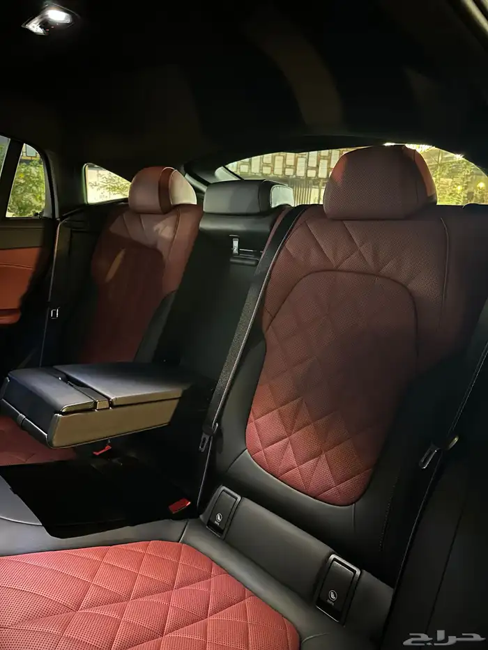 بي ام دبليو X6 2024 مستخدم 5