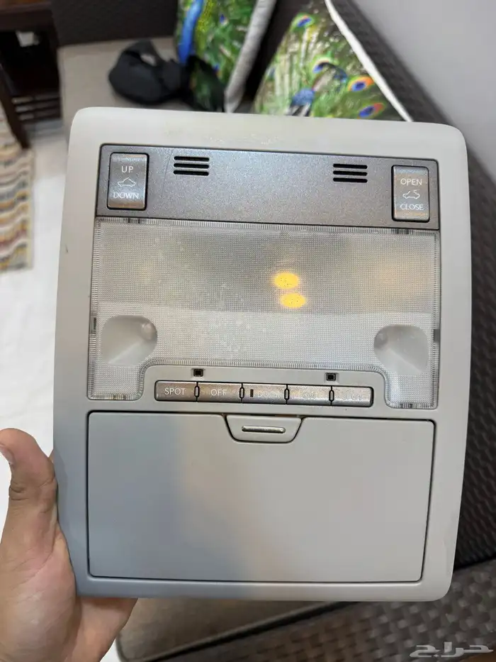 للبيع ديكور مع اللمبة لكزس 460 3