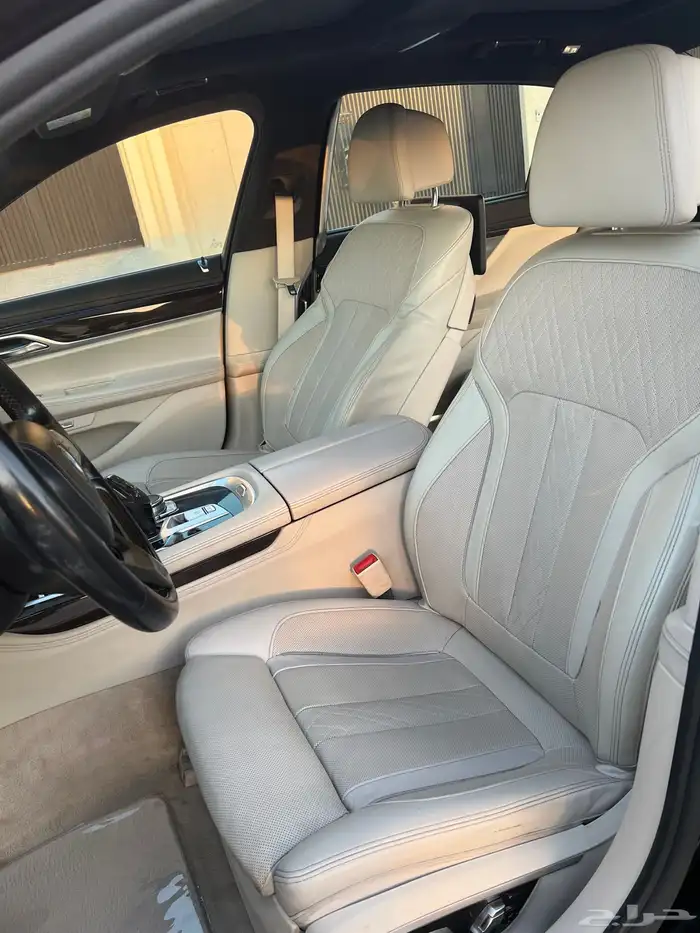 للبيع بي ام دبليو 740 موديل 2016 8