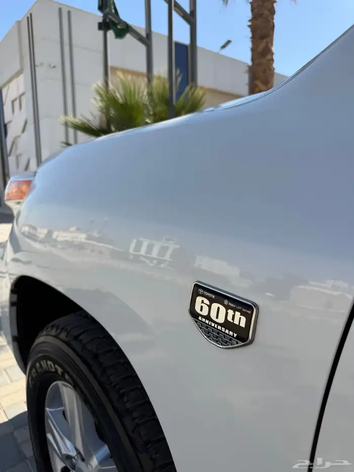 لاندكروزر GXR3 V8 ستيني ( نظيف ) 4