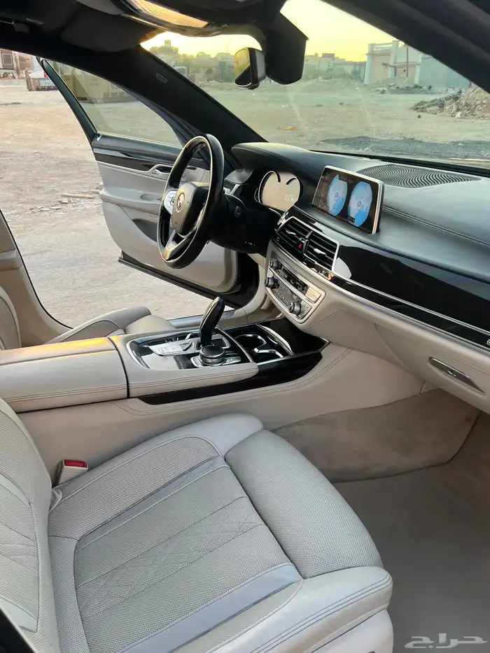 للبيع بي ام دبليو 740 موديل 2016 13