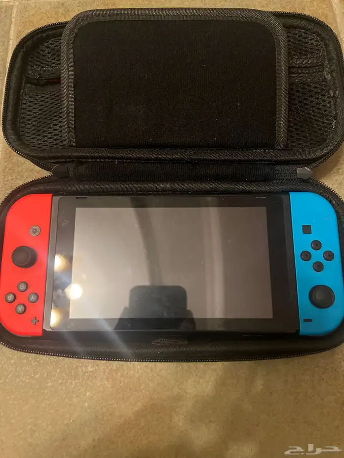 Nintendo Sech مع كامل اغراضه   لاعبتان و ذاكرة تخزين 512 0