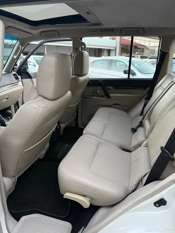 باجيرو 2016 فل كامل محرك 3.8 14