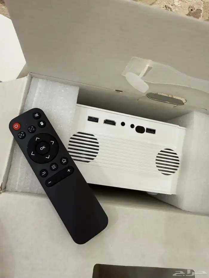 بروجكتر datazone 4K 8