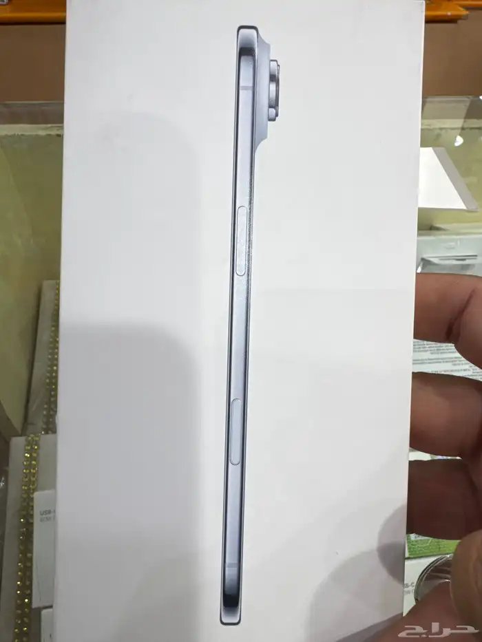 ايفون 17 اير 256 ازرق 0