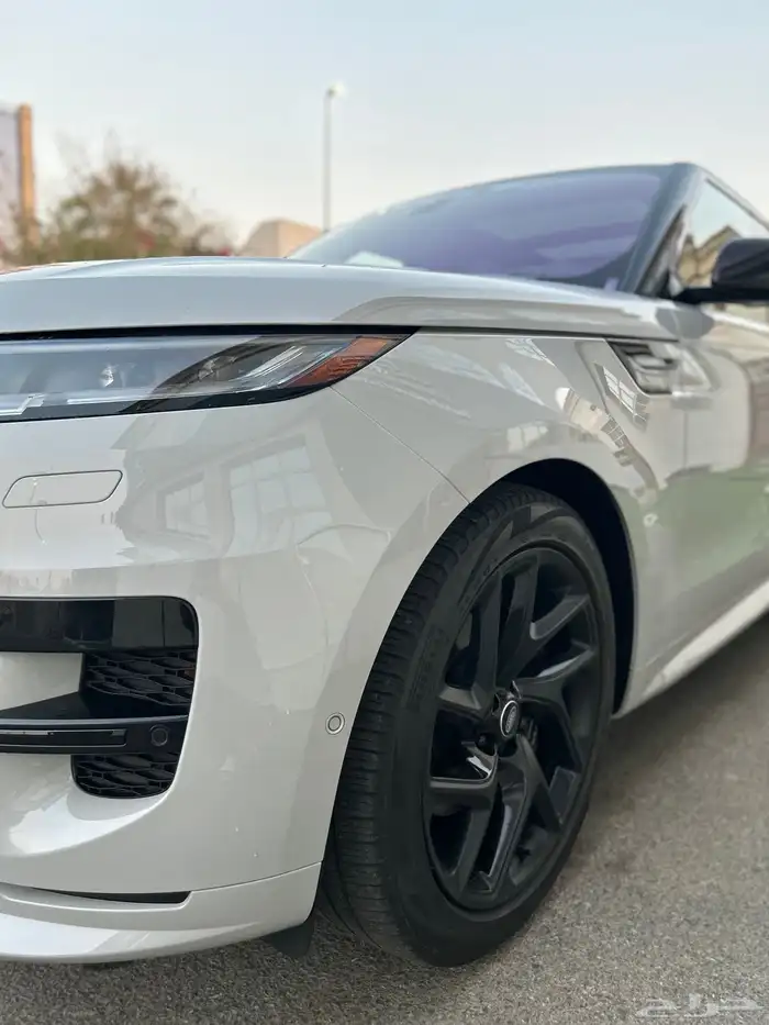رنج روفر سبورت 2023  S dynamic P400 اقل سعر في السوق 8