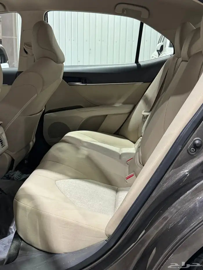 كامري 2021 بني للبيع 10