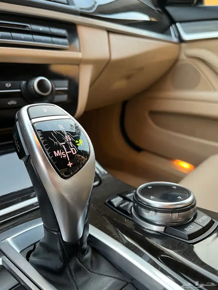 بي إم دبليو 528i 22