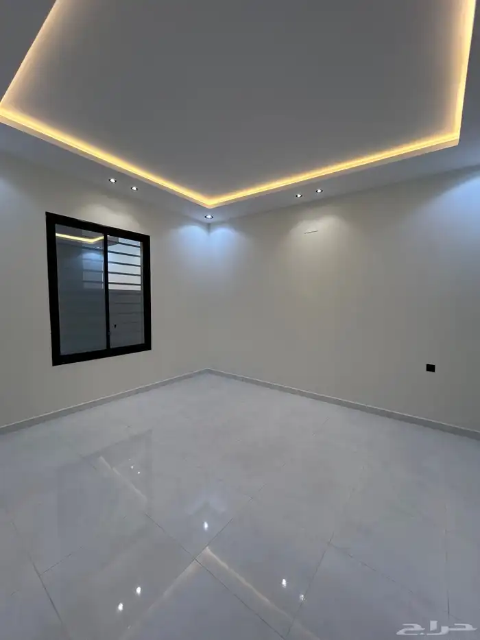 للبيع روف علوي بملحق تشطيب vip درج داخلي وخارجي 18