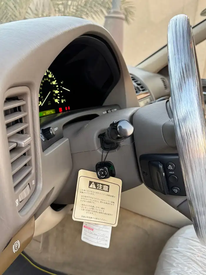 للبيع لكزس مديل 99 45